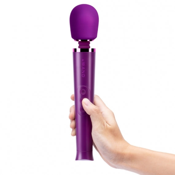 le wand petite rechargeable vibrating massager dark cherry